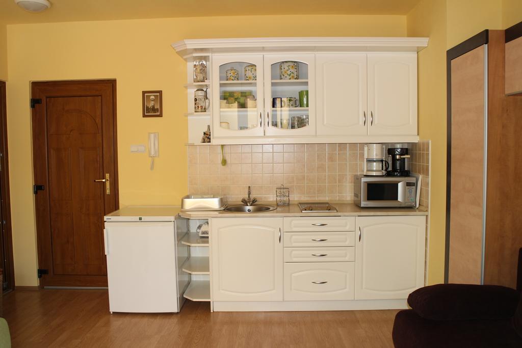Mandarin Wellness Apartman Σίοφοκ Δωμάτιο φωτογραφία